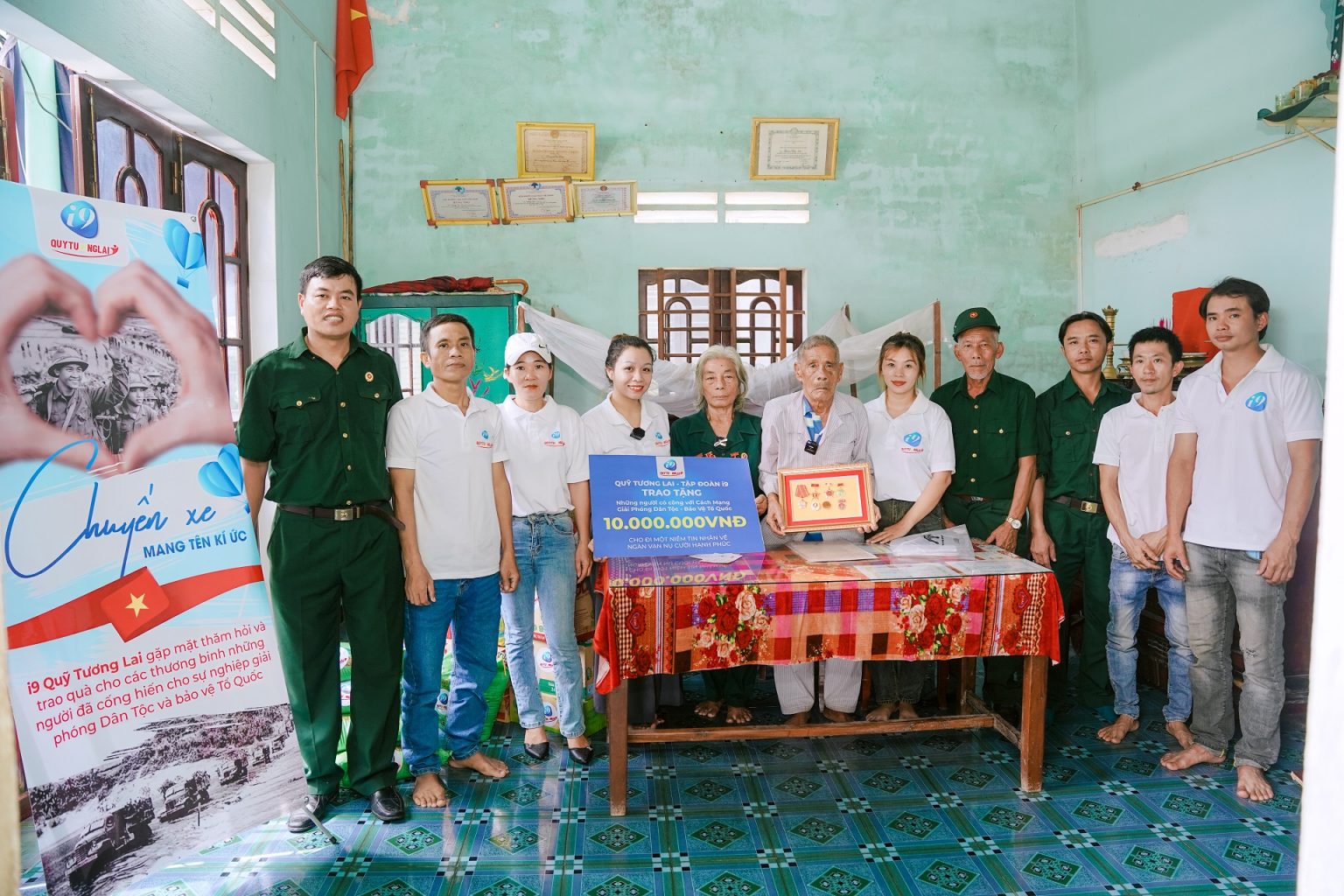 Biểu tượng trải nghiệm người dùng vượt trội và dễ sử dụng